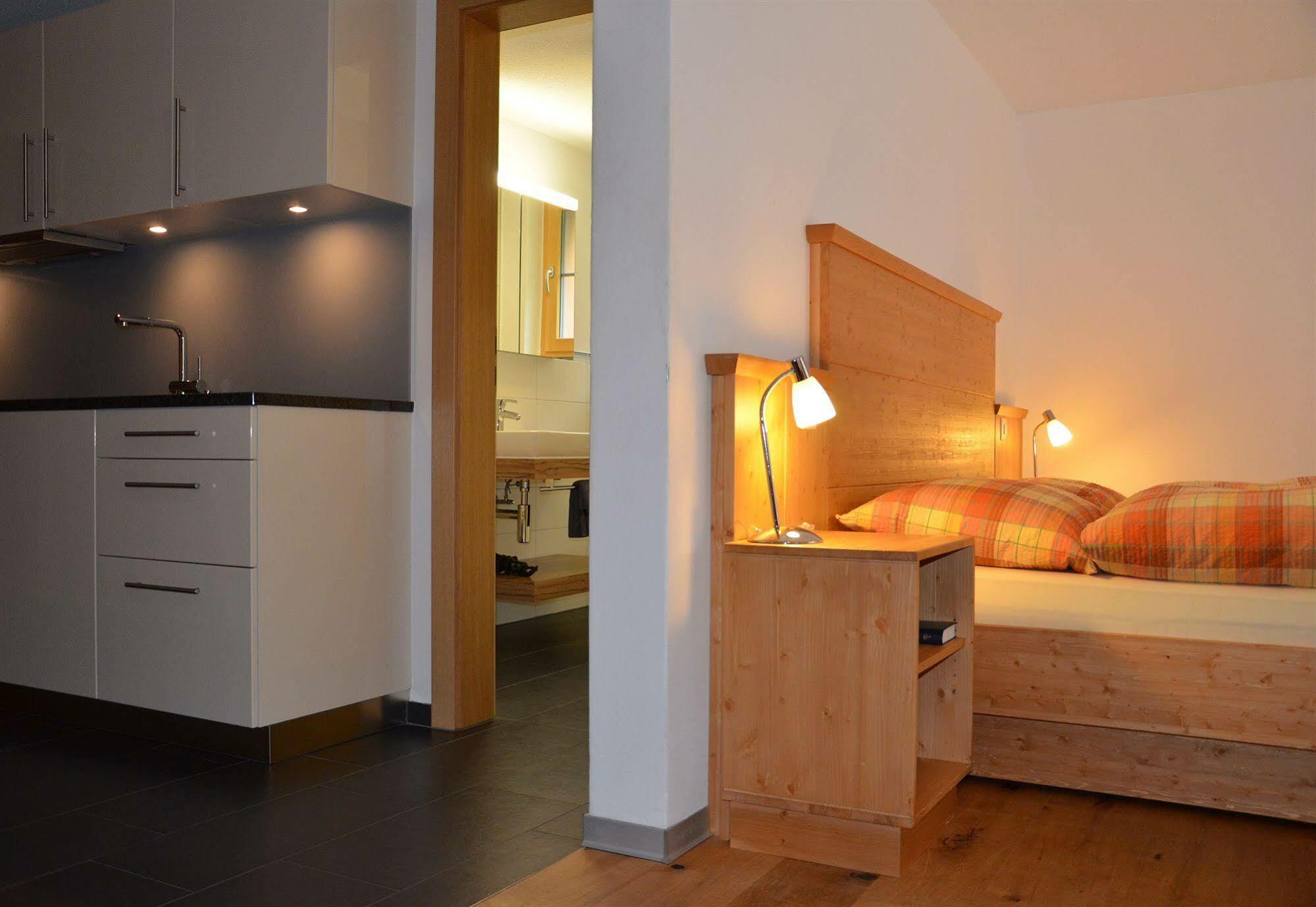 Jaegerhof Serviced Apartements Zermatt Exterior foto