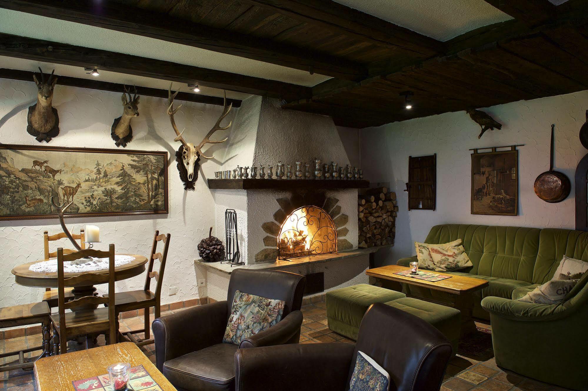 Jaegerhof Serviced Apartements Zermatt Exterior foto
